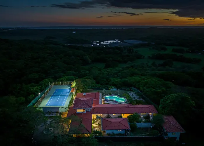 Casa Colinas Pickleball Playa Grande