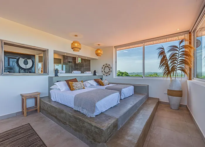 Casa Colinas Pickleball Villa